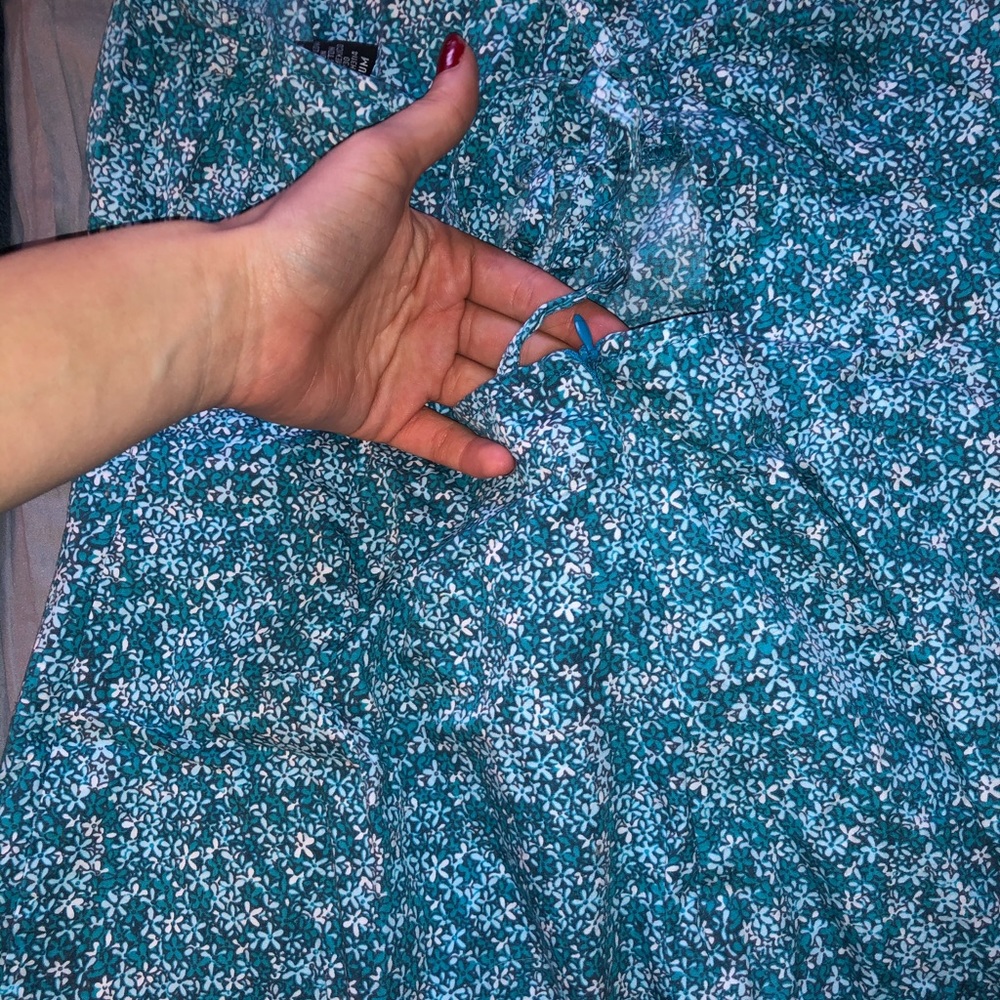 thigh length straight neck blue dress - Picture 4 of 5